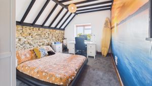 Photo 19- click for photo gallery